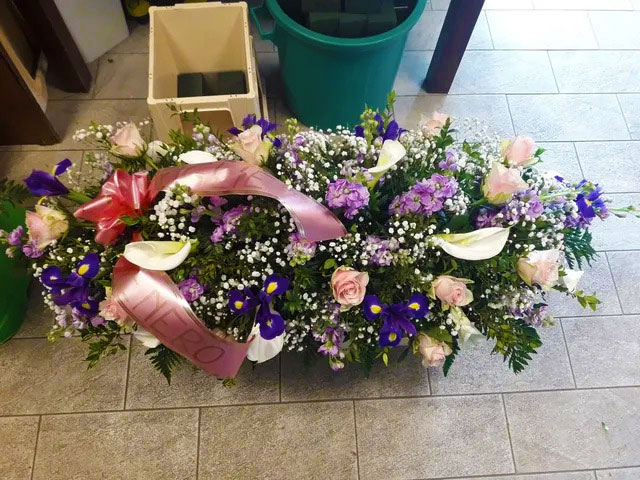 addobbi funebri, cuscino funebre